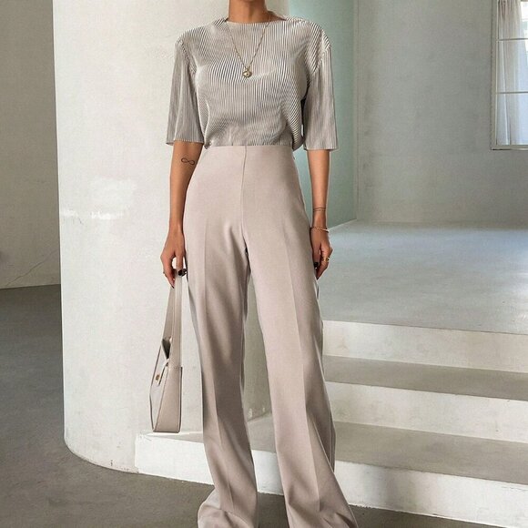 Light Grey Casual Women's Solid Mock Neck Drop Shoulder Tee - Picture 6 of 8